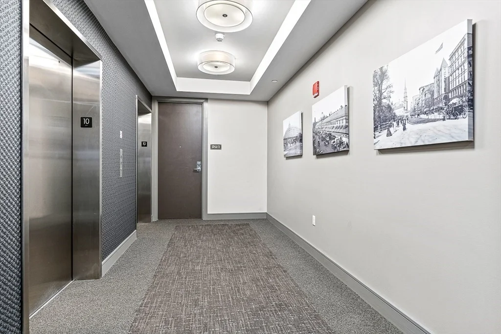 1 bed, 1 bath apartment for rent at 121 Portland St Unit PH3, North End — photo 17 of 23