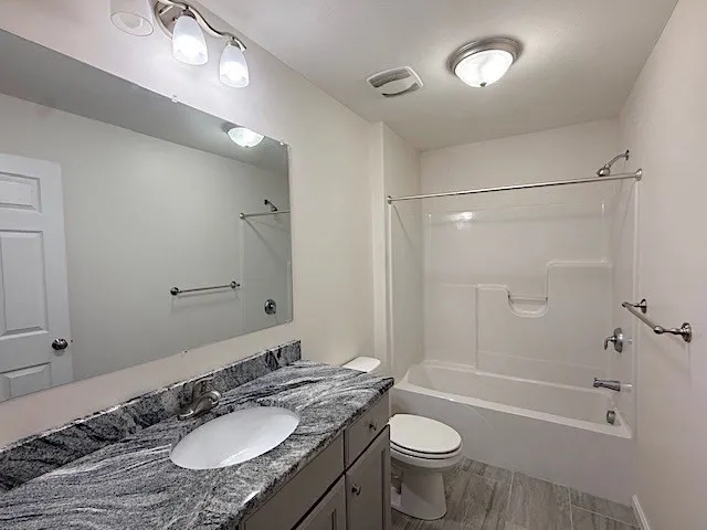 3 bed, 2 bath apartment for rent at 121 Robin Hill Rd Unit B, Groton — photo 17 of 18