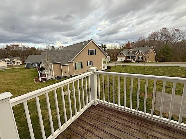 3 bed, 2 bath apartment for rent at 121 Robin Hill Rd Unit B, Groton — photo 10 of 18