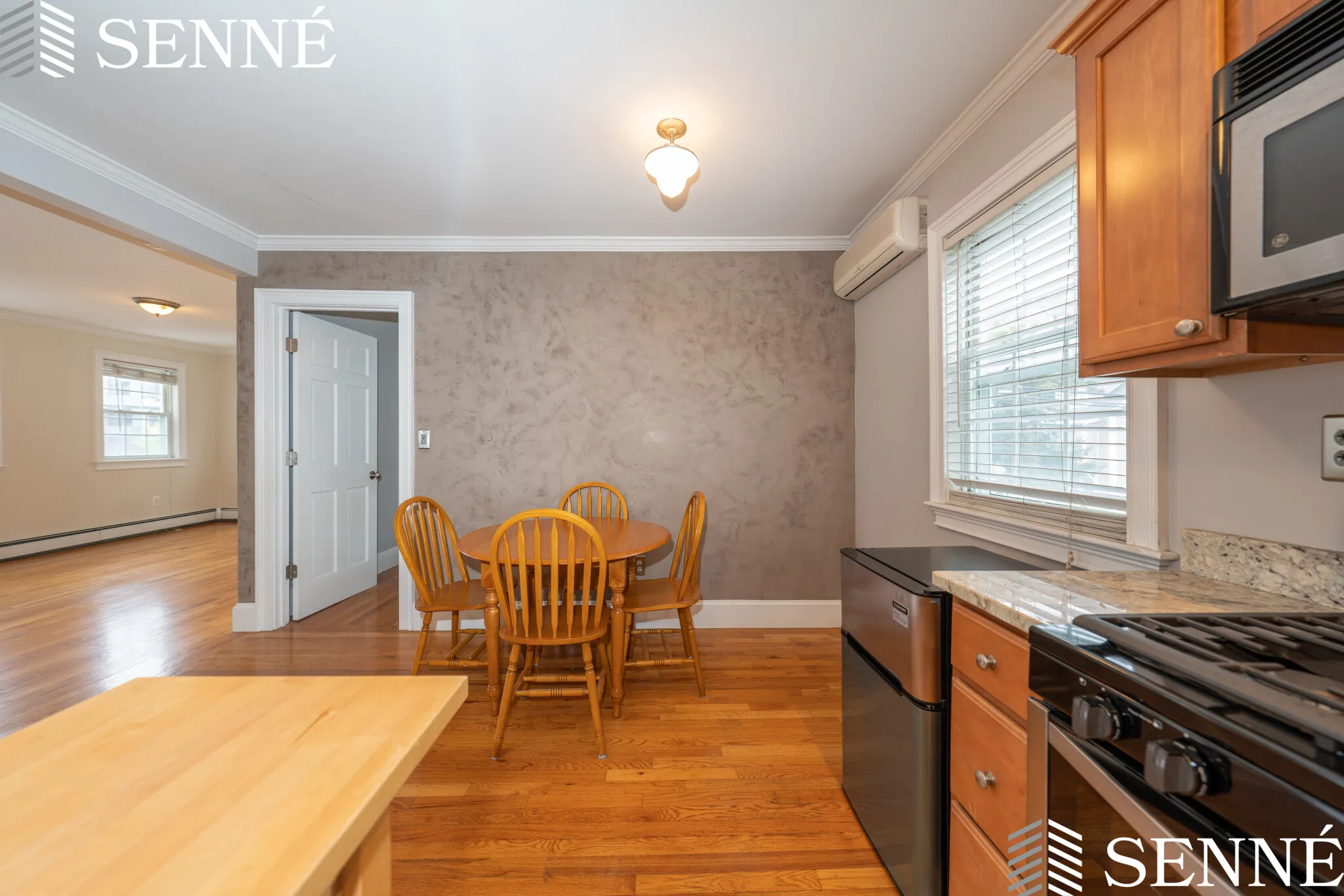 2 bed, 1 bath apartment for rent at 121 Sciarappa St, Kendall Square — photo 2 of 10