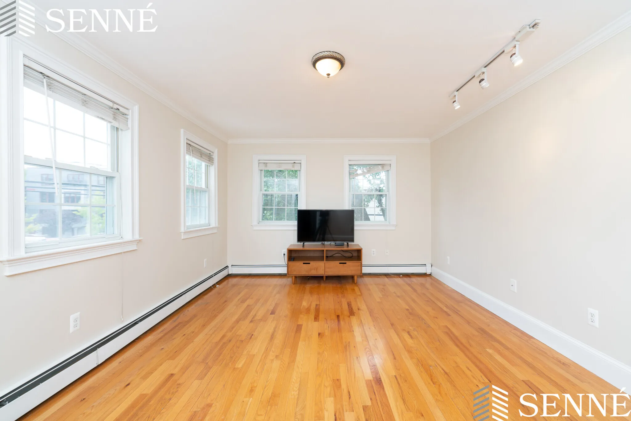 2 bed, 1 bath apartment for rent at 121 Sciarappa St, Kendall Square — photo 4 of 10