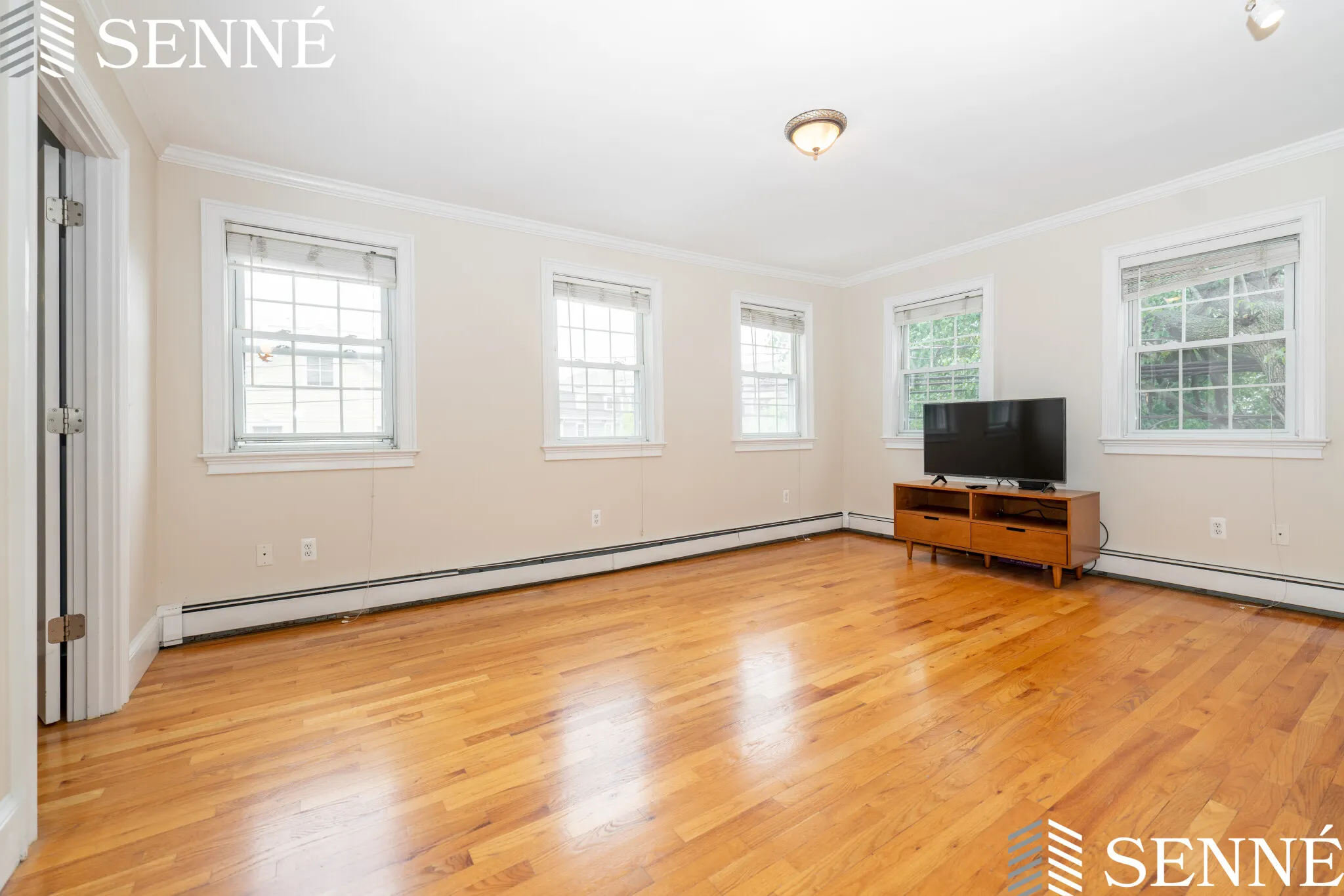 2 bed, 1 bath apartment for rent at 121 Sciarappa St, Kendall Square — photo 5 of 10