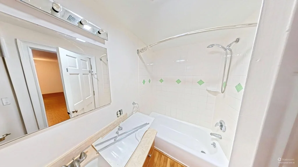 3 bed, 1 bath apartment for rent at 121 Sciarappa St Unit 3, East Cambridge — photo 8 of 11