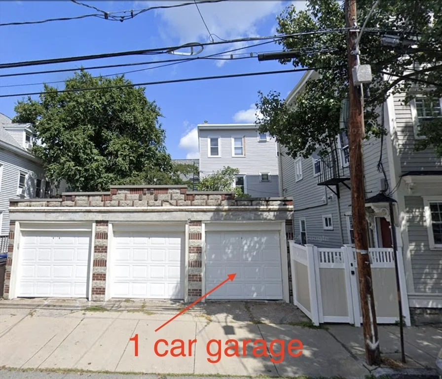 3 bed, 1 bath apartment for rent at 121 Sciarappa St Unit 3, East Cambridge — photo 11 of 11