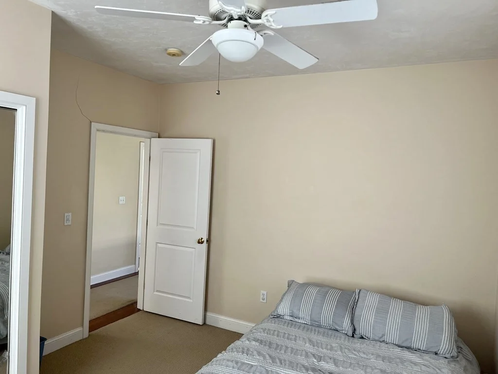 3 bed, 2 bath apartment for rent at 121 Shore Rd, Douglas — photo 13 of 19