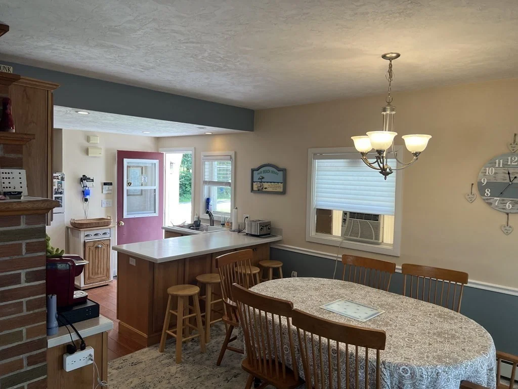 3 bed, 2 bath apartment for rent at 121 Shore Rd Unit 0, Douglas — photo 8 of 19