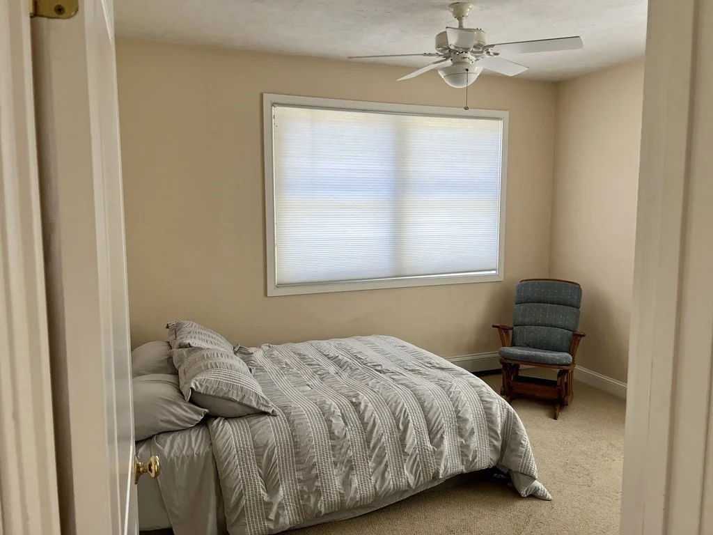 3 bed, 2 bath apartment for rent at 121 Shore Rd Unit 0, Douglas — photo 12 of 19