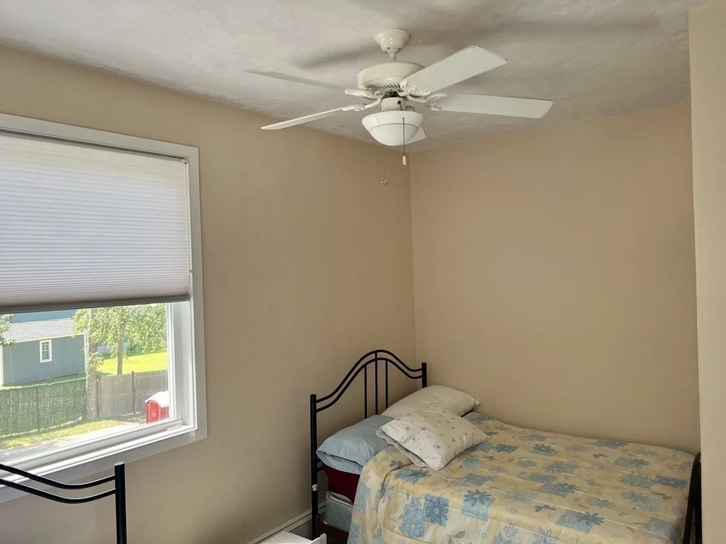 3 bed, 2 bath apartment for rent at 121 Shore Rd Unit 0, Douglas — photo 15 of 19