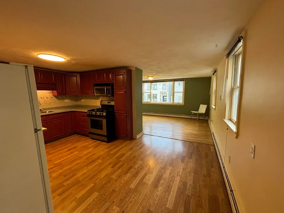 2 bed, 1.5 bath apartment for rent at 121 Spring St Unit 121, East Cambridge — photo 6 of 25