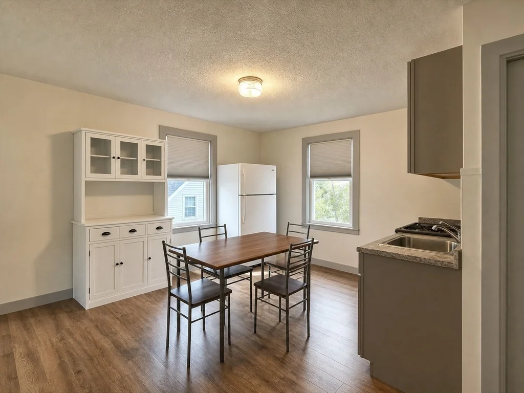 Studio bed, 1 bath apartment for rent at 121 Thorndike St Unit 3L, East Cambridge
