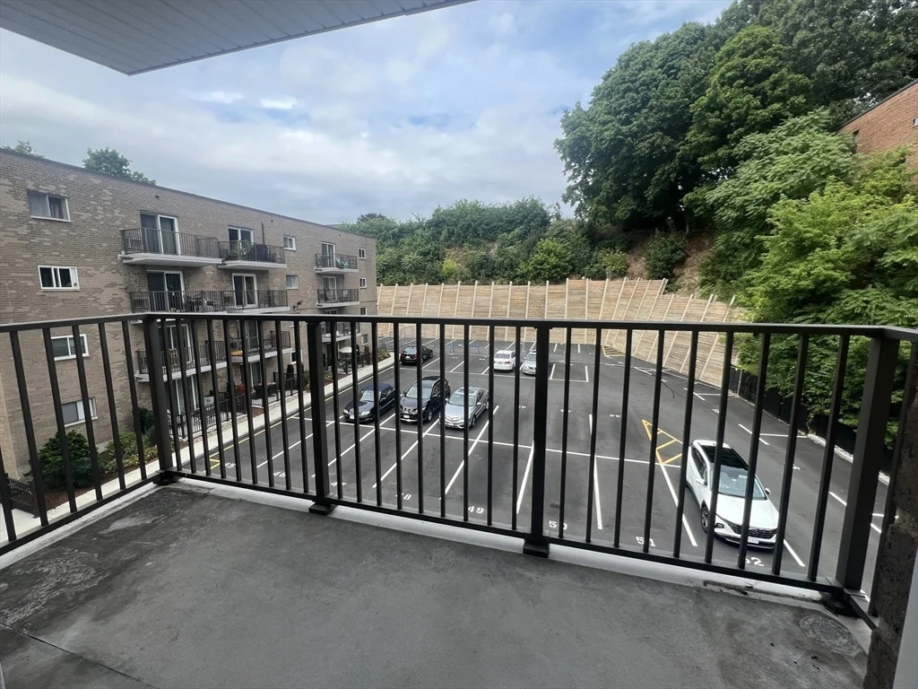 2 bed, 1 bath apartment for rent at 121 Tremont St Unit 317, Brighton — photo 11 of 12