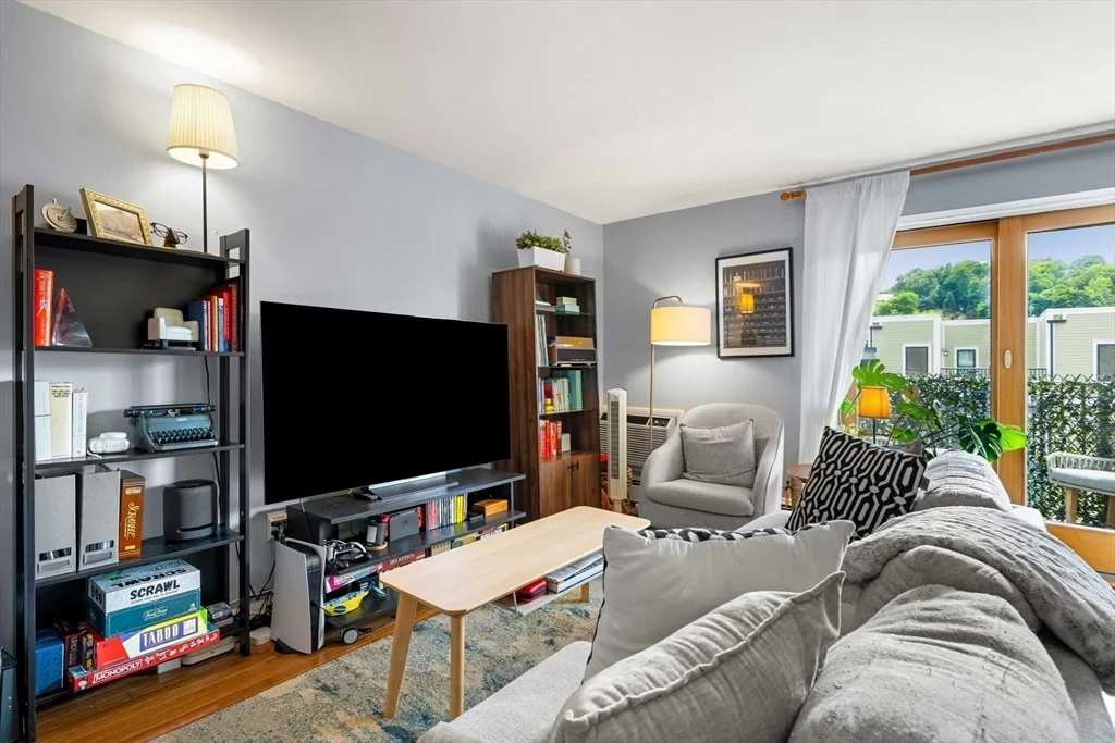 2 bed, 1 bath apartment for rent at 121 Tremont St Unit A316, Brighton — photo 3 of 25