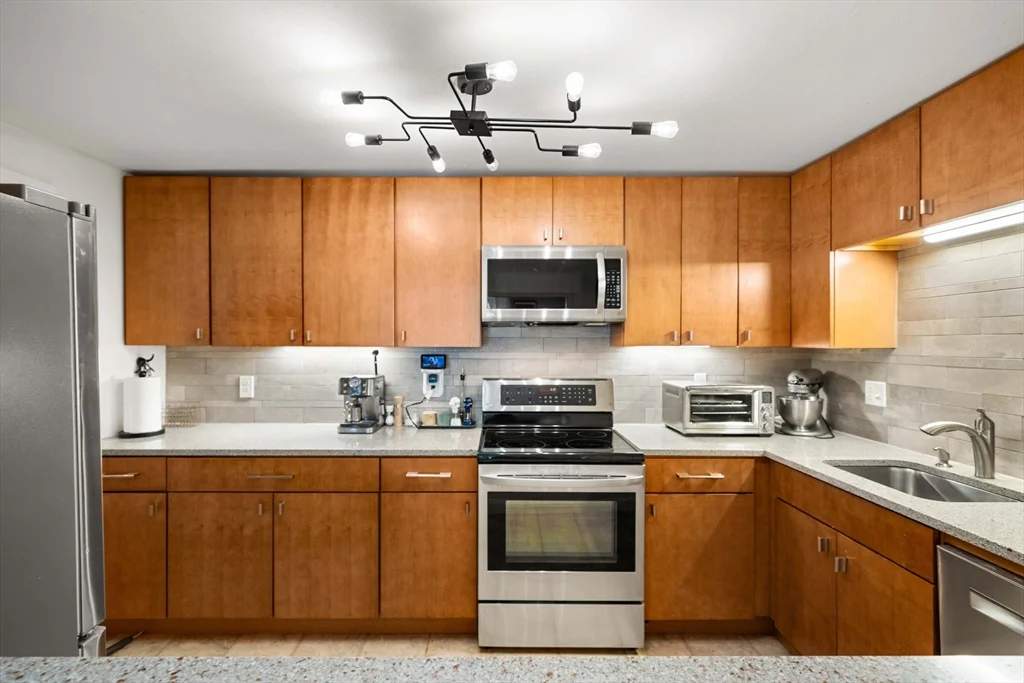 2 bed, 1 bath apartment for rent at 121 Tremont St Unit A316, Brighton — photo 8 of 25
