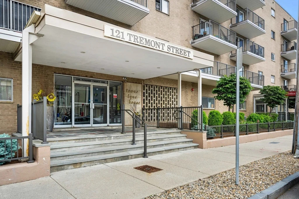 2 bed, 1 bath apartment for rent at 121 Tremont St Unit A316, Brighton — photo 24 of 25