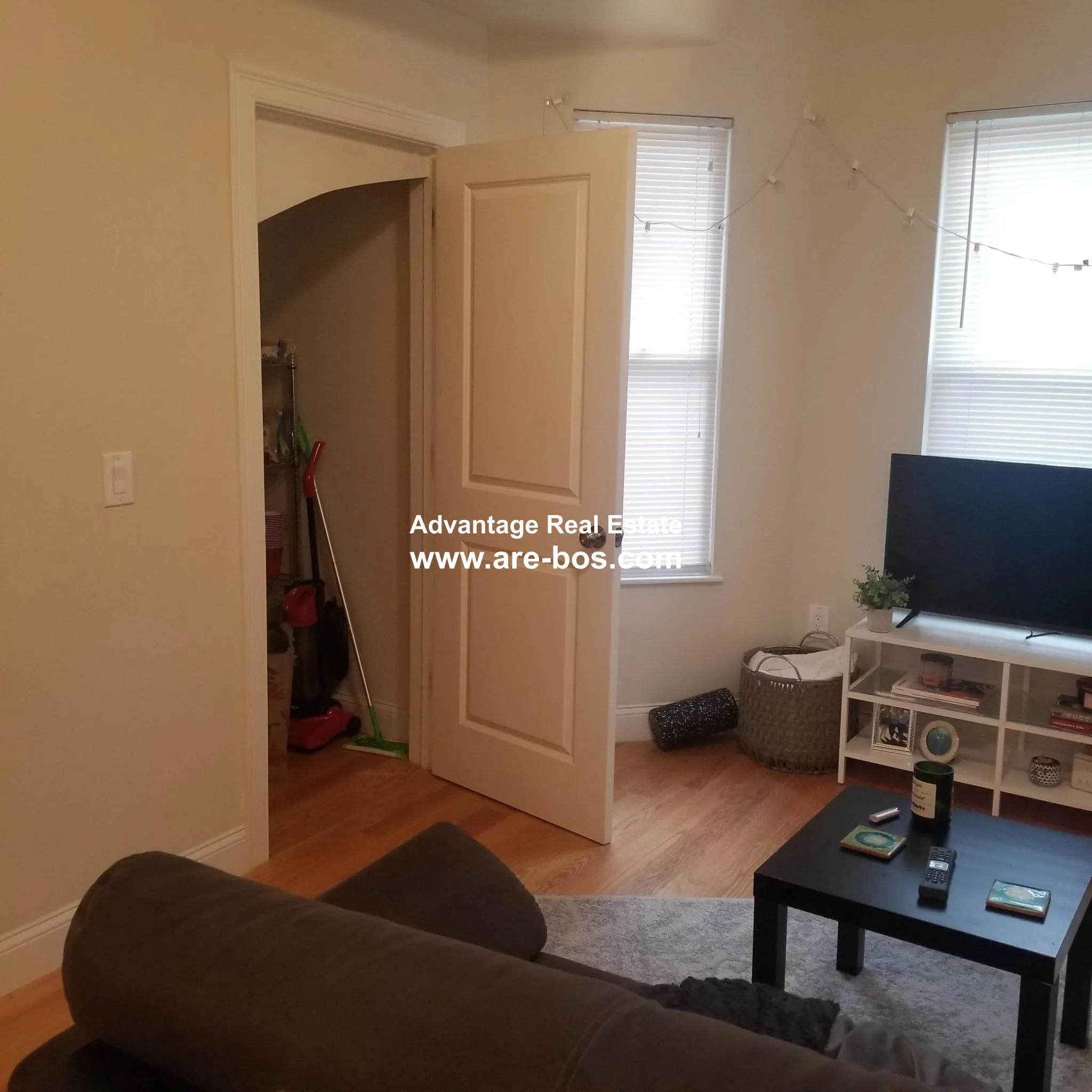 3 bed, 1.5 bath apartment for rent at 121 Webster Ave Unit 1, Wellington-Harrington — photo 4 of 17