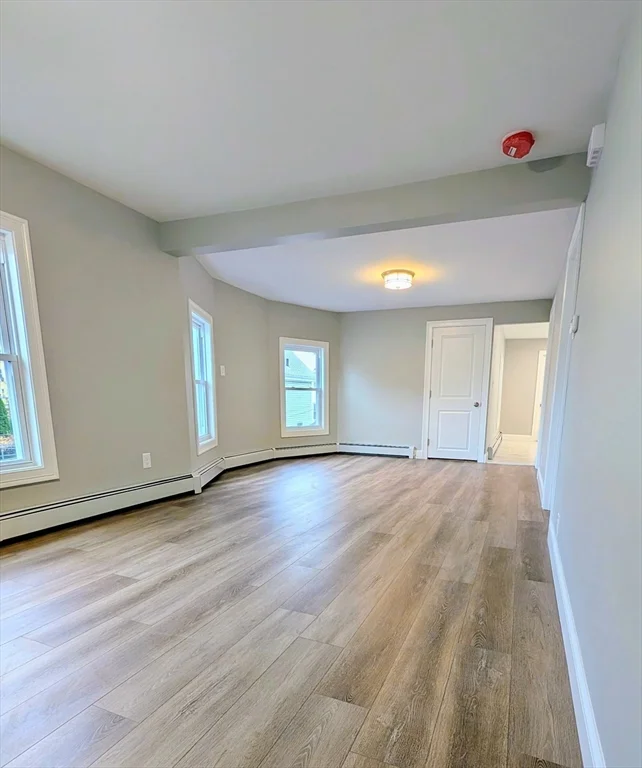 3 bed, 1 bath apartment for rent at 121 Whitman St Unit 2, New Bedford — photo 3 of 11
