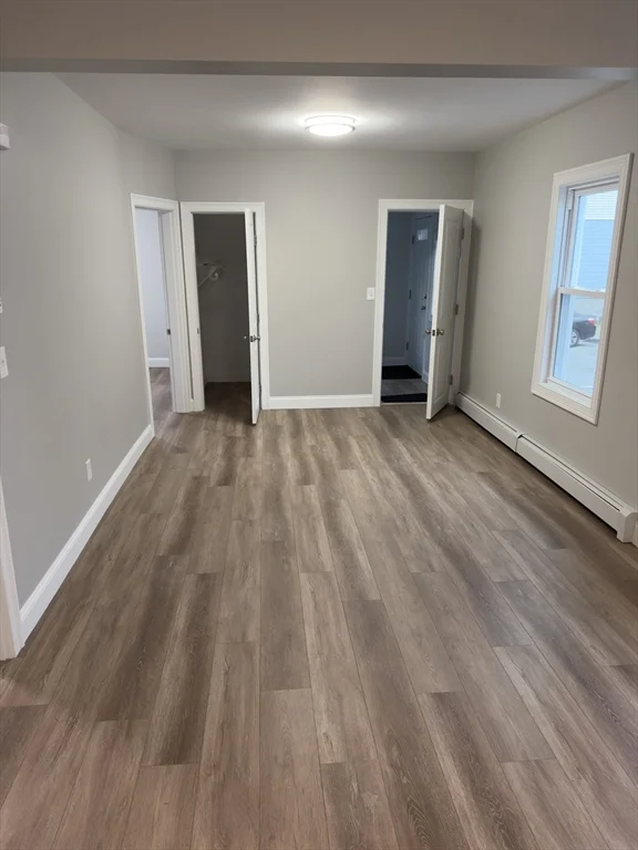 3 bed, 1 bath apartment for rent at 121 Whitman St Unit 2, New Bedford — photo 4 of 11