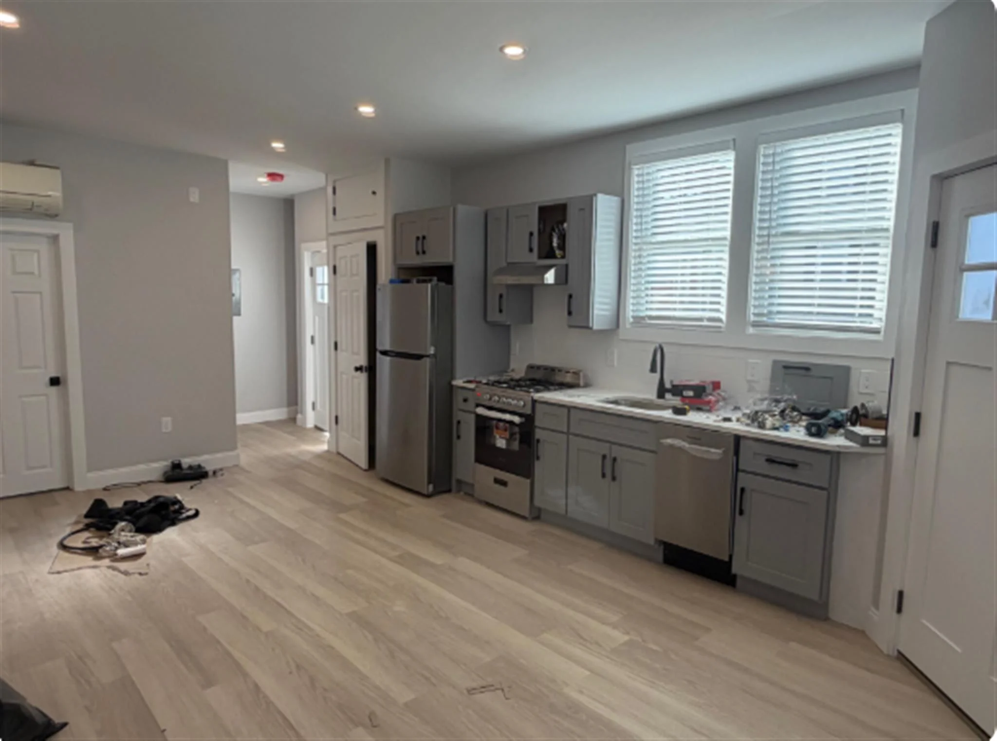 Studio bed, 1 bath apartment for rent at 121 Winthrop St Unit 1, Medford — photo 2 of 8