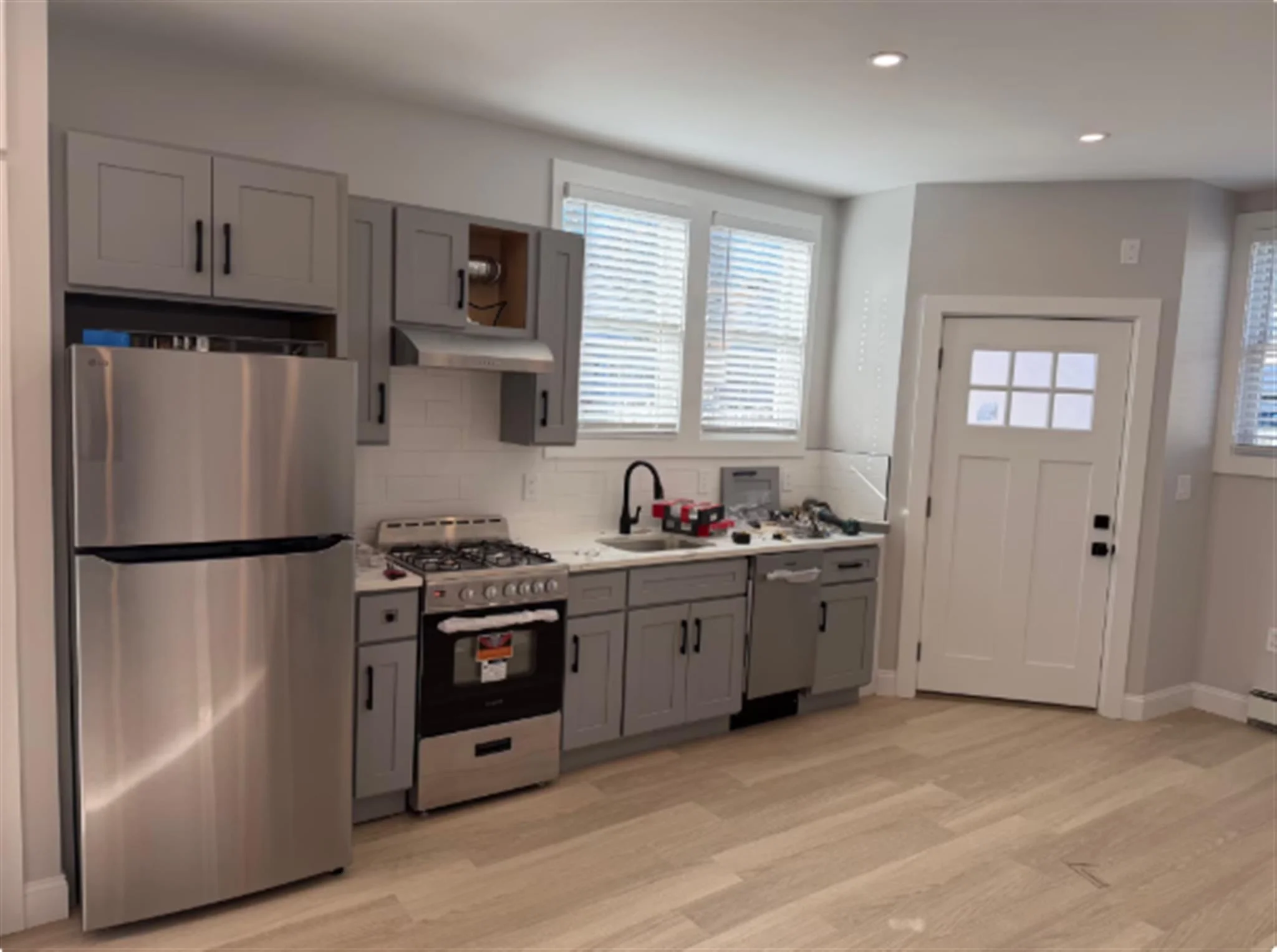 Studio bed, 1 bath apartment for rent at 121 Winthrop St Unit 1, Medford — photo 8 of 8
