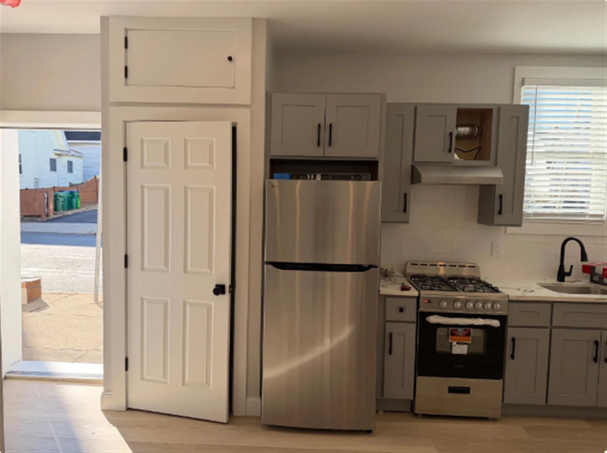 Studio bed, 1 bath apartment for rent at 121 Winthrop St Unit 1, Medford — photo 7 of 8