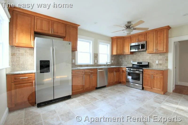 3 bed, 1 bath apartment for rent at 121 Yale St, Ball Square