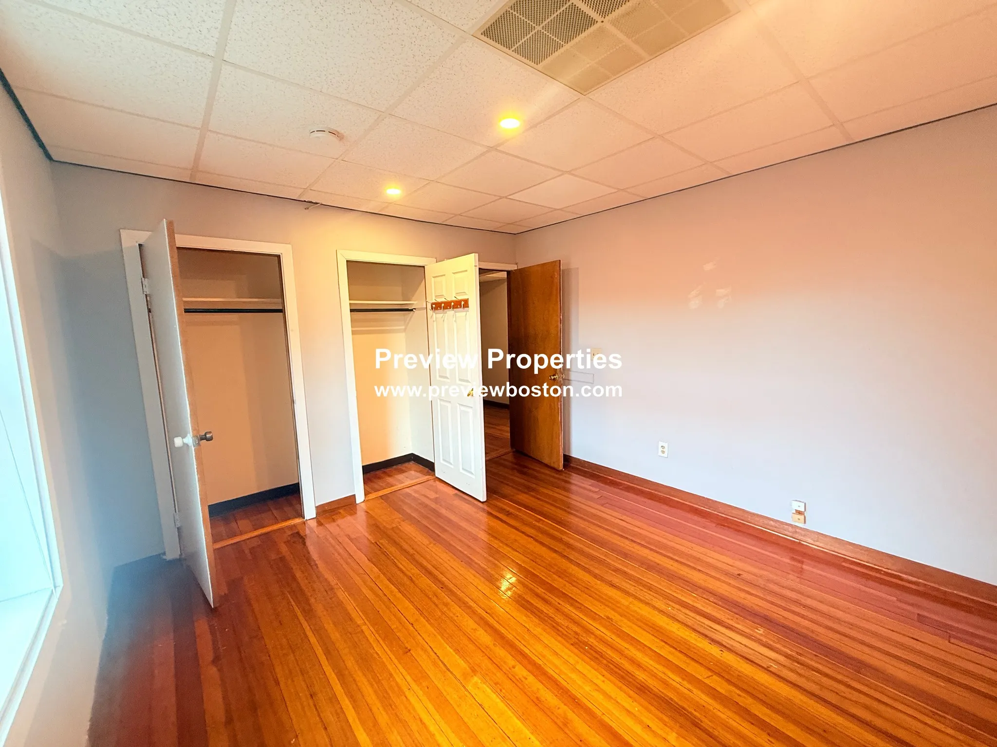 2.5 bed, 1 bath apartment for rent at 1211 Commonwealth Ave Unit 2, Brighton — photo 11 of 14