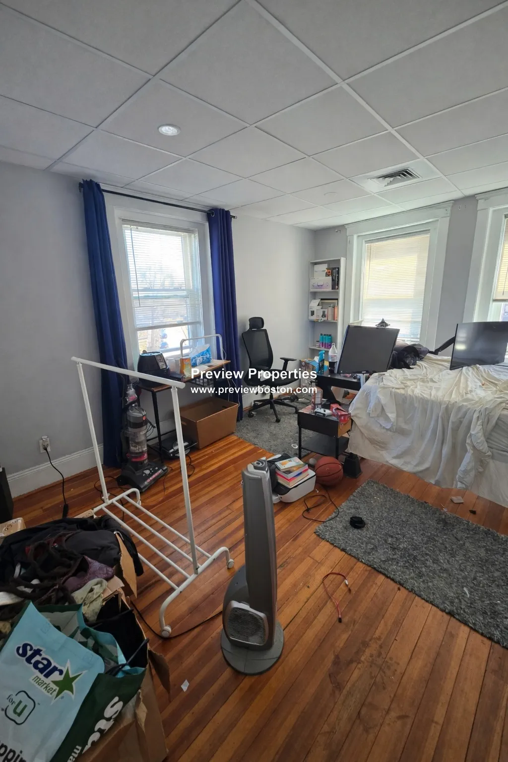 3 bed, 1 bath apartment for rent at 1211 Commonwealth Ave Unit 4F, Brighton — photo 5 of 6
