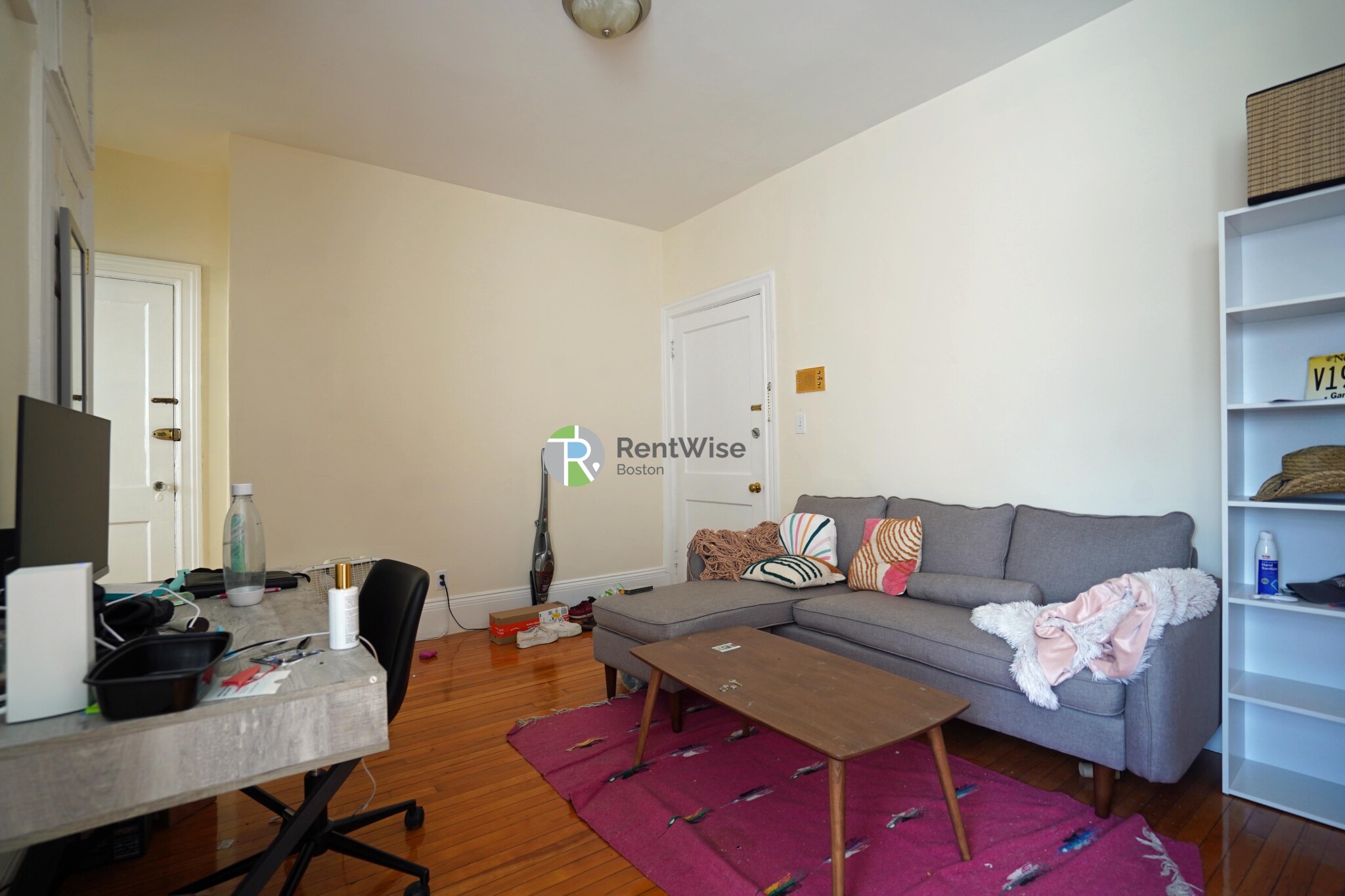 1 bed, 1 bath apartment for rent at 1212 Commonwealth Ave Unit 12, Brighton — photo 4 of 15