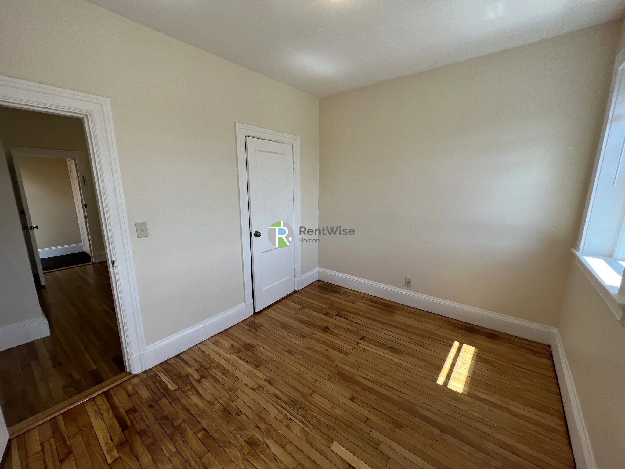 1 bed, 1 bath apartment for rent at 1212 Commonwealth Ave Unit 16, Brighton — photo 2 of 23