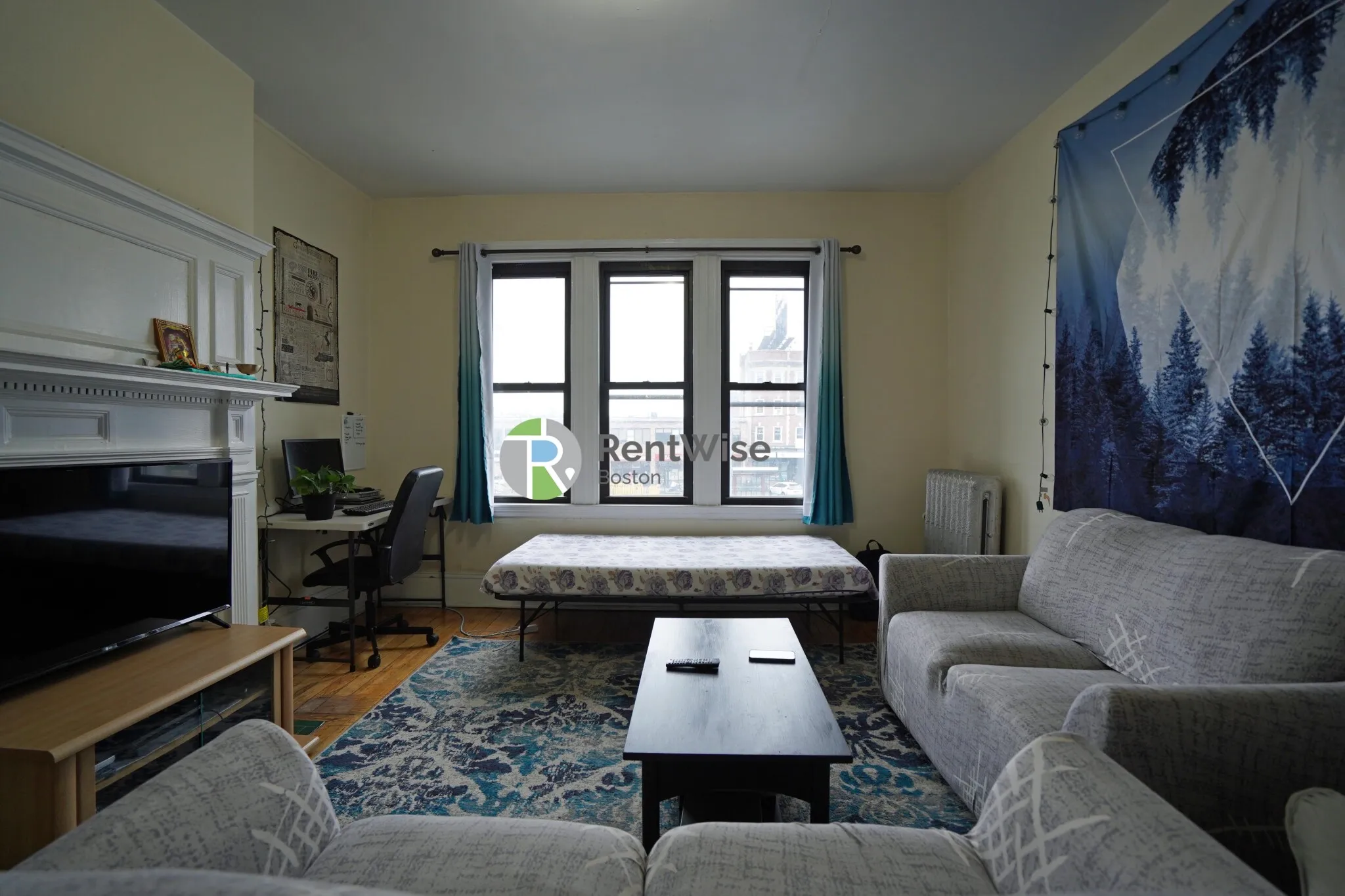 1 bed, 1 bath apartment for rent at 1212 Commonwealth Ave Unit 5, Brighton — photo 3 of 17