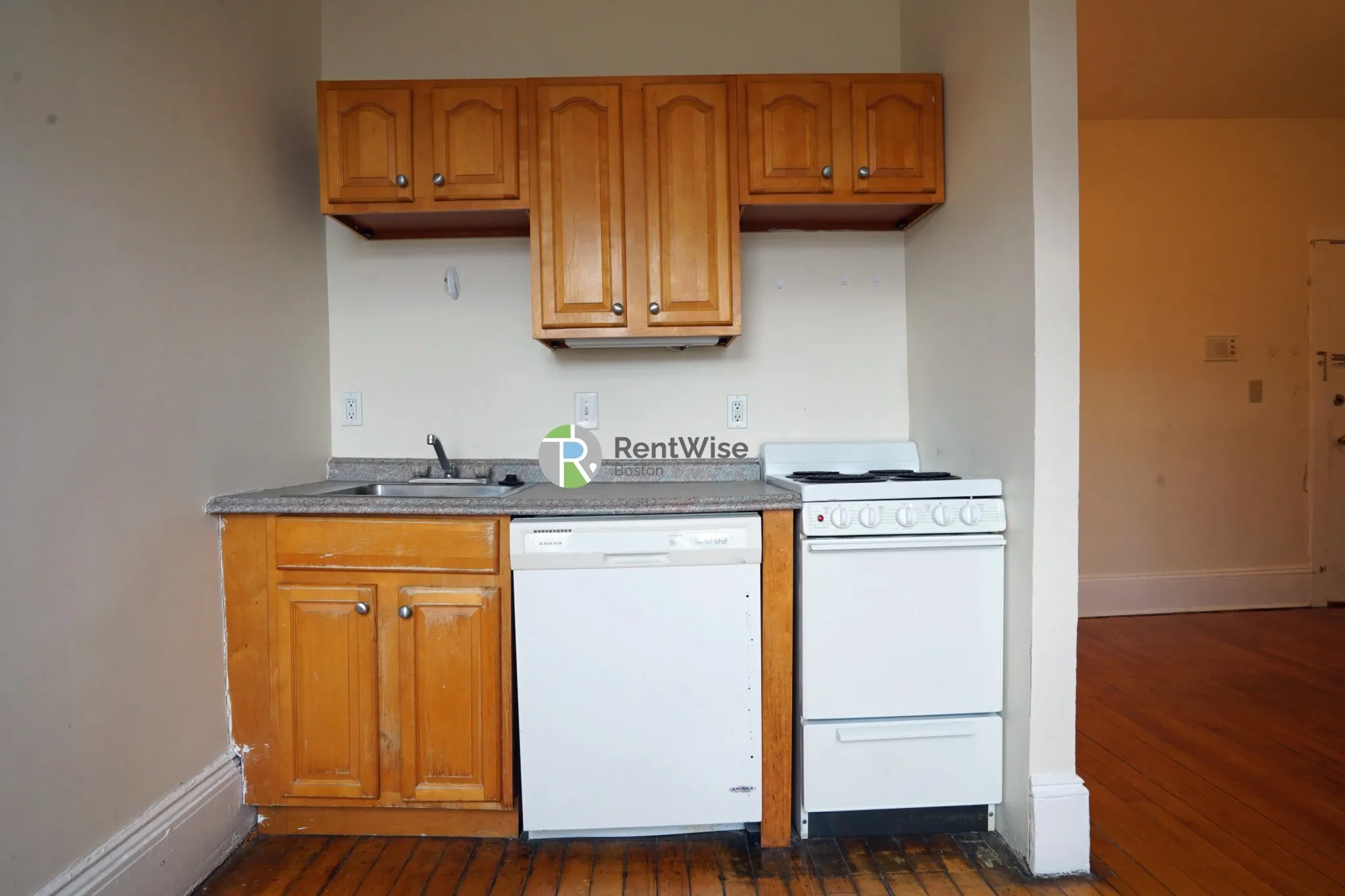 1 bed, 1 bath apartment for rent at 1212 Commonwealth Ave Unit 6, Brighton — photo 6 of 27