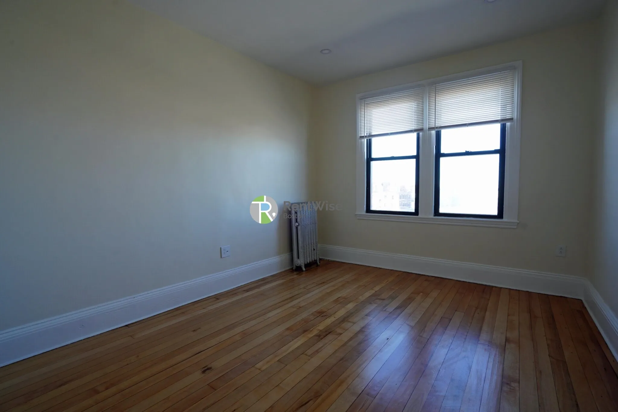 1 bed, 1 bath apartment for rent at 1212 Commonwealth Ave Unit 9, Brighton — photo 9 of 18