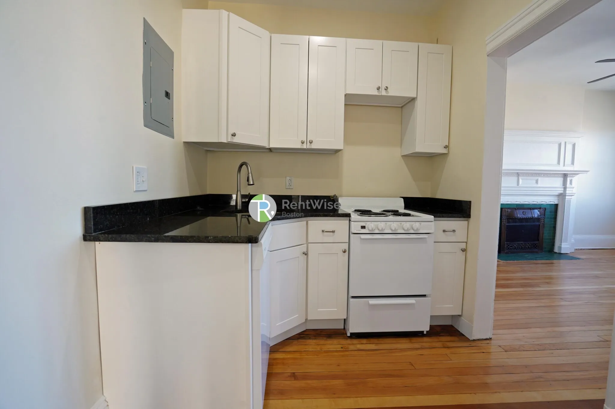 1 bed, 1 bath apartment for rent at 1212 Commonwealth Ave Unit 9, Brighton — photo 7 of 18
