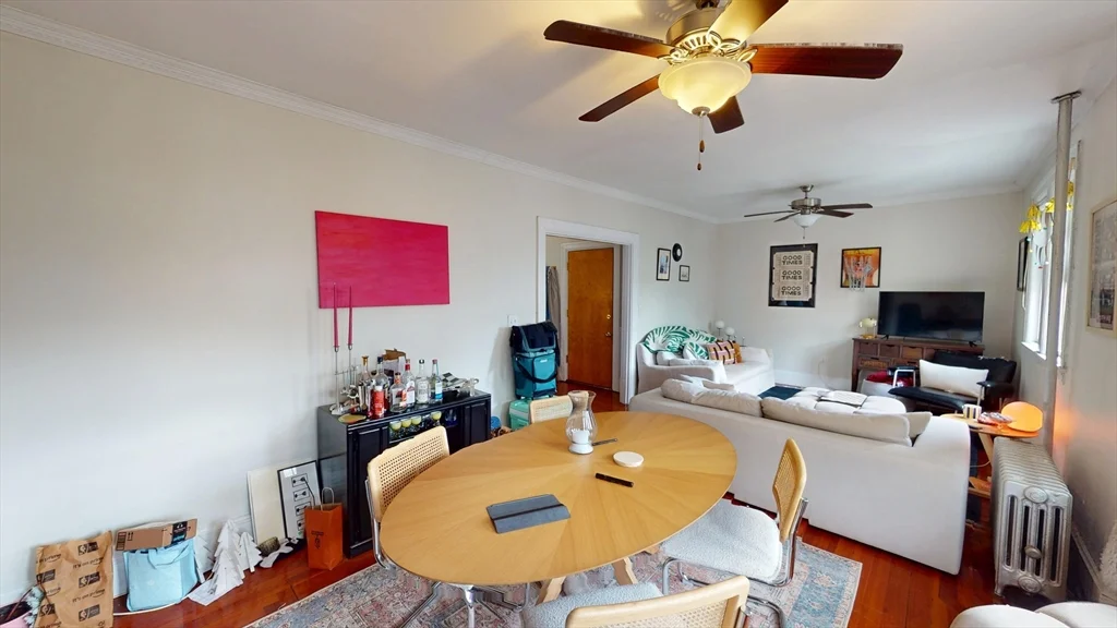 3 bed, 1 bath apartment for rent at 1213 Beacon St Unit 5, Coolidge Corner — photo 5 of 16