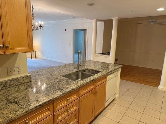 1 bed, 1 bath apartment for rent at 1214 Emerald Ct Unit 1214, Tewksbury — photo 5 of 31