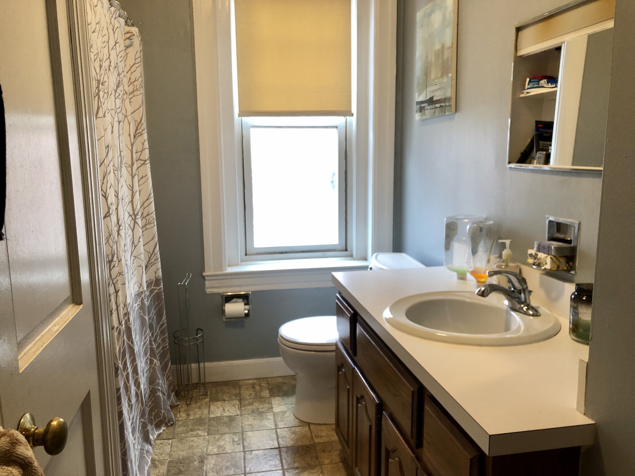 3 bed, 2 bath apartment for rent at 1215 Beacon St Unit 3, Coolidge Corner — photo 9 of 15