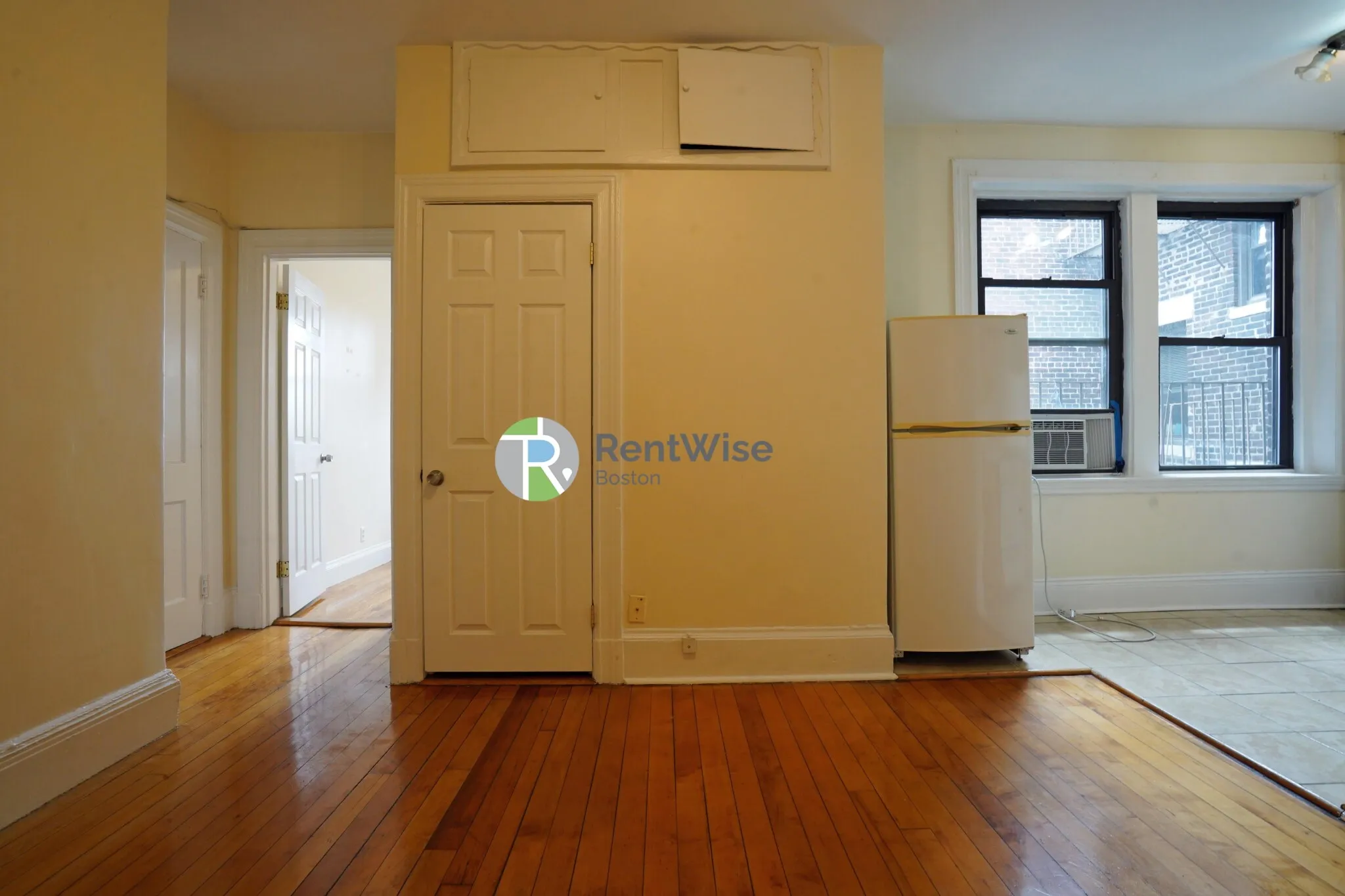 1 bed, 1 bath apartment for rent at 1216 Commonwealth Ave Unit 11, Brighton — photo 5 of 19