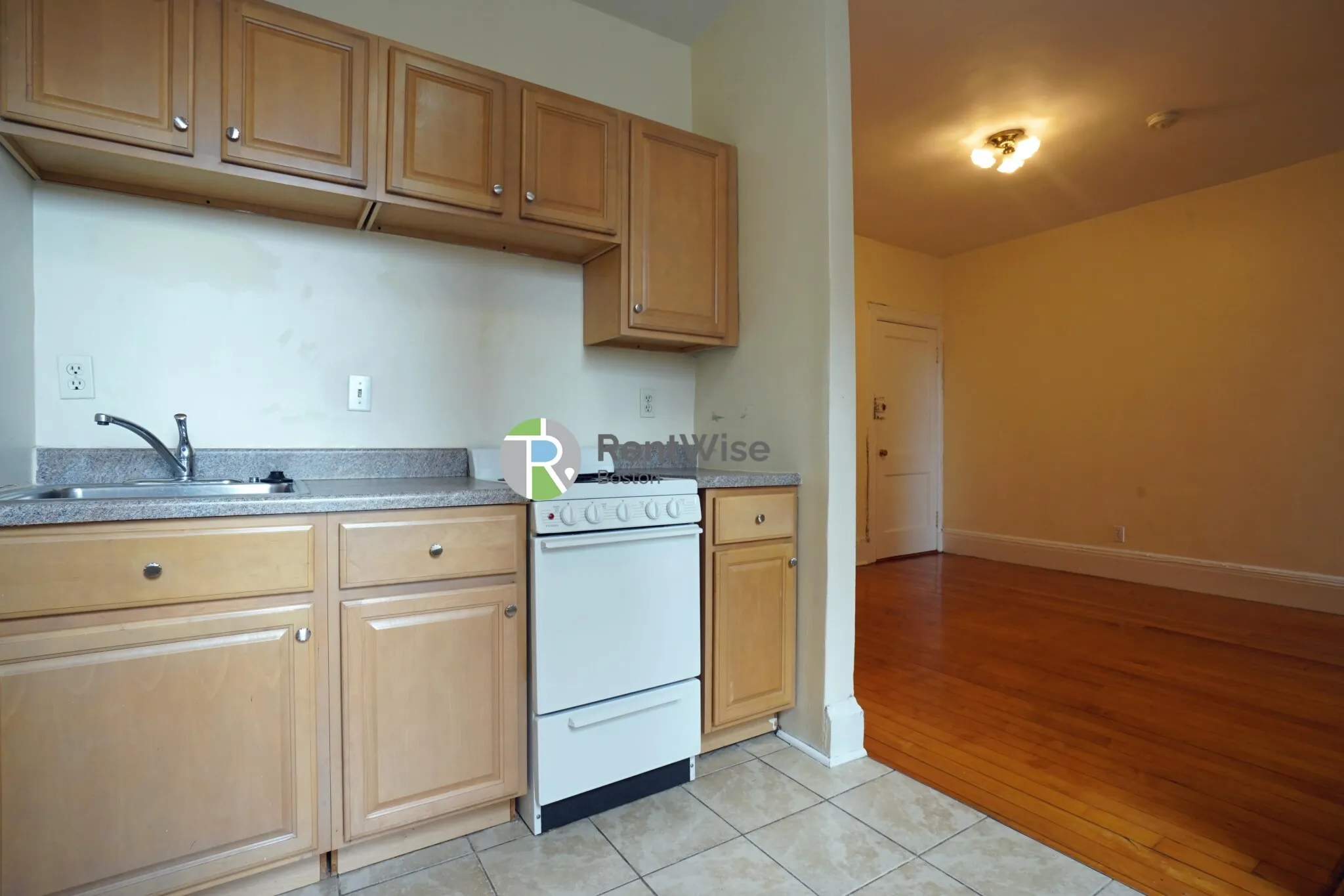 1 bed, 1 bath apartment for rent at 1216 Commonwealth Ave Unit 11, Brighton — photo 7 of 19