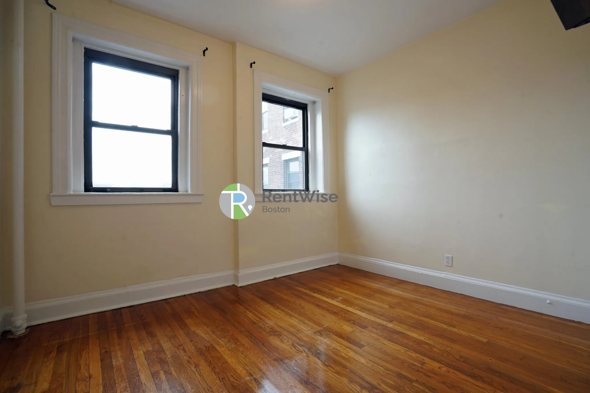 1 bed, 1 bath apartment for rent at 1216 Commonwealth Ave Unit 11, Brighton — photo 12 of 19