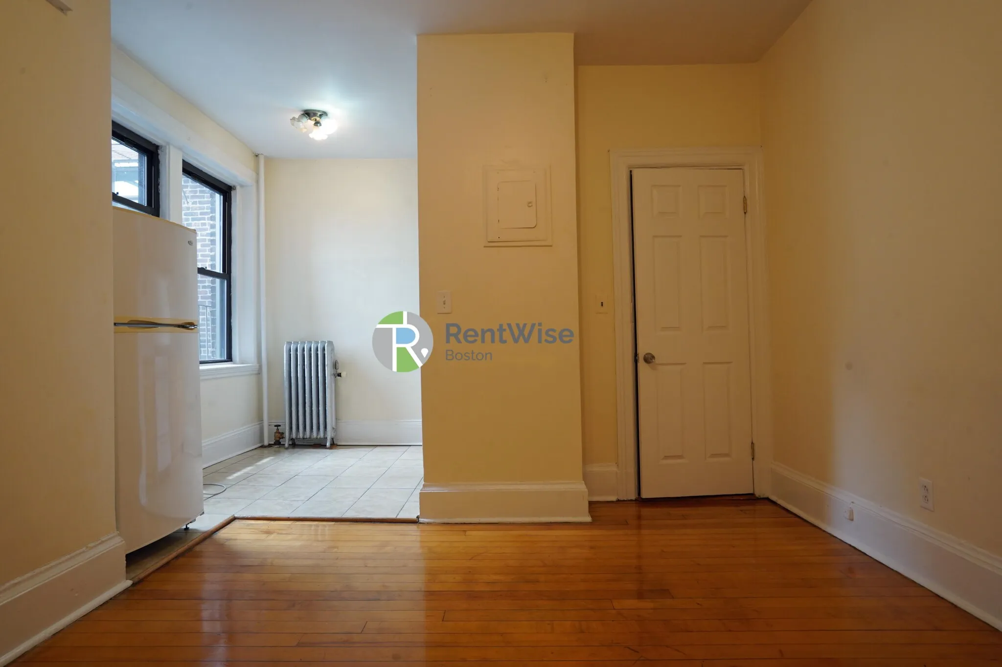 1 bed, 1 bath apartment for rent at 1216 Commonwealth Ave Unit 11, Brighton — photo 6 of 19