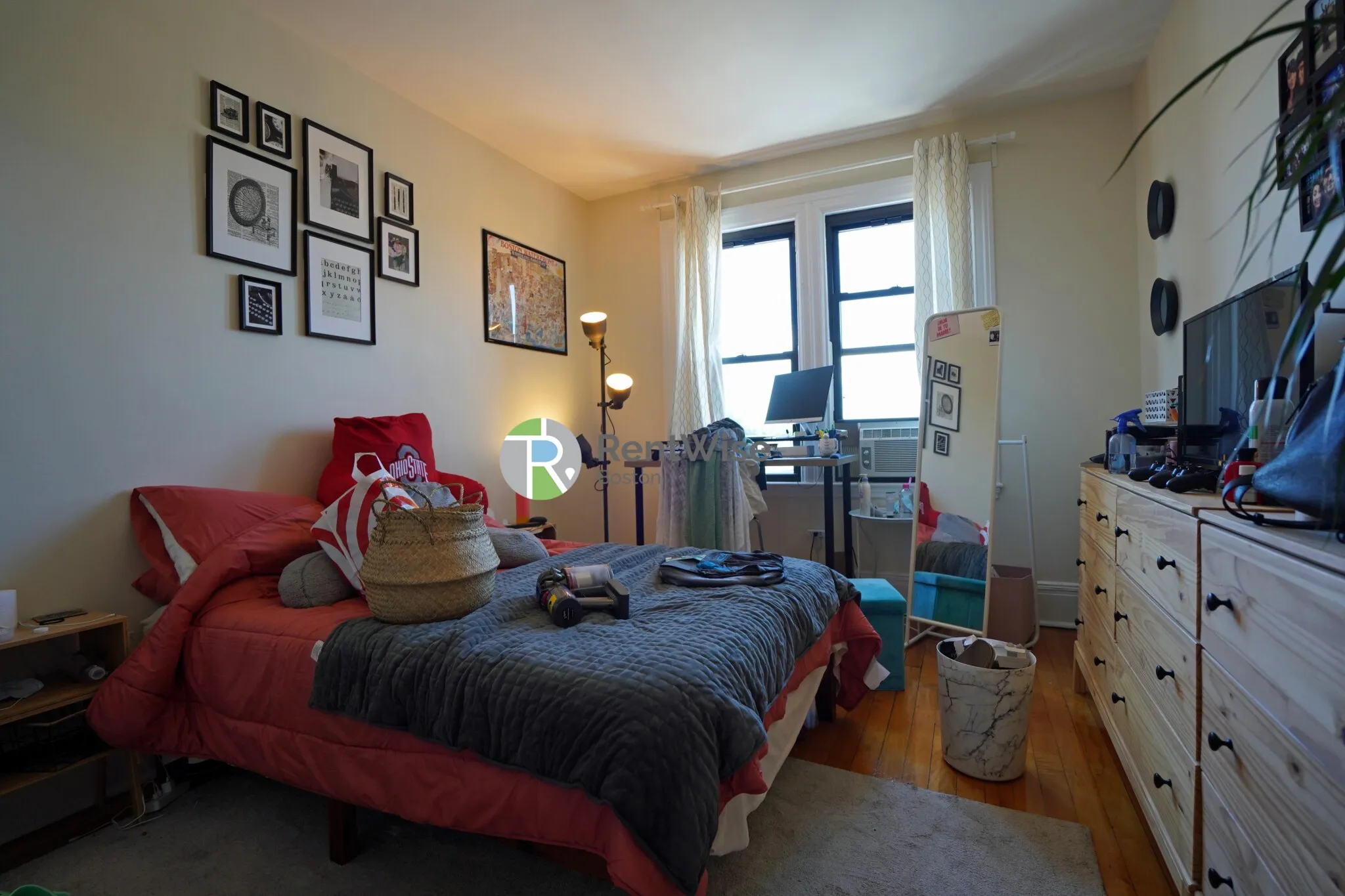 1 bed, 1 bath apartment for rent at 1216 Commonwealth Ave Unit 14, Brighton — photo 8 of 14