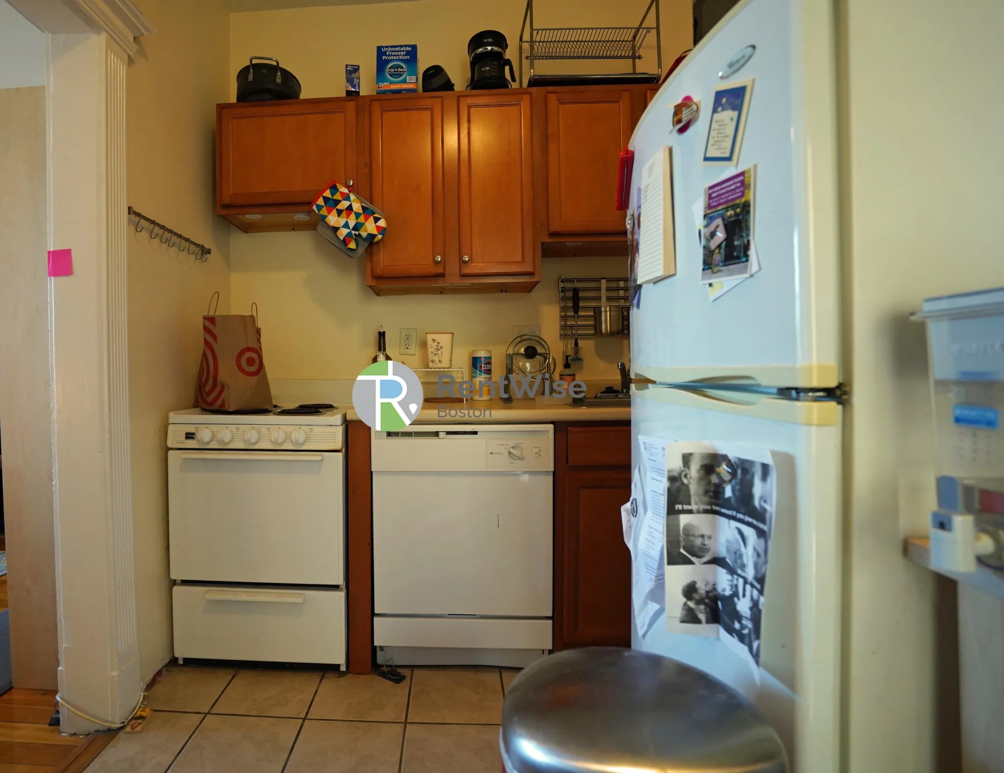 1 bed, 1 bath apartment for rent at 1216 Commonwealth Ave Unit 14, Brighton — photo 6 of 14