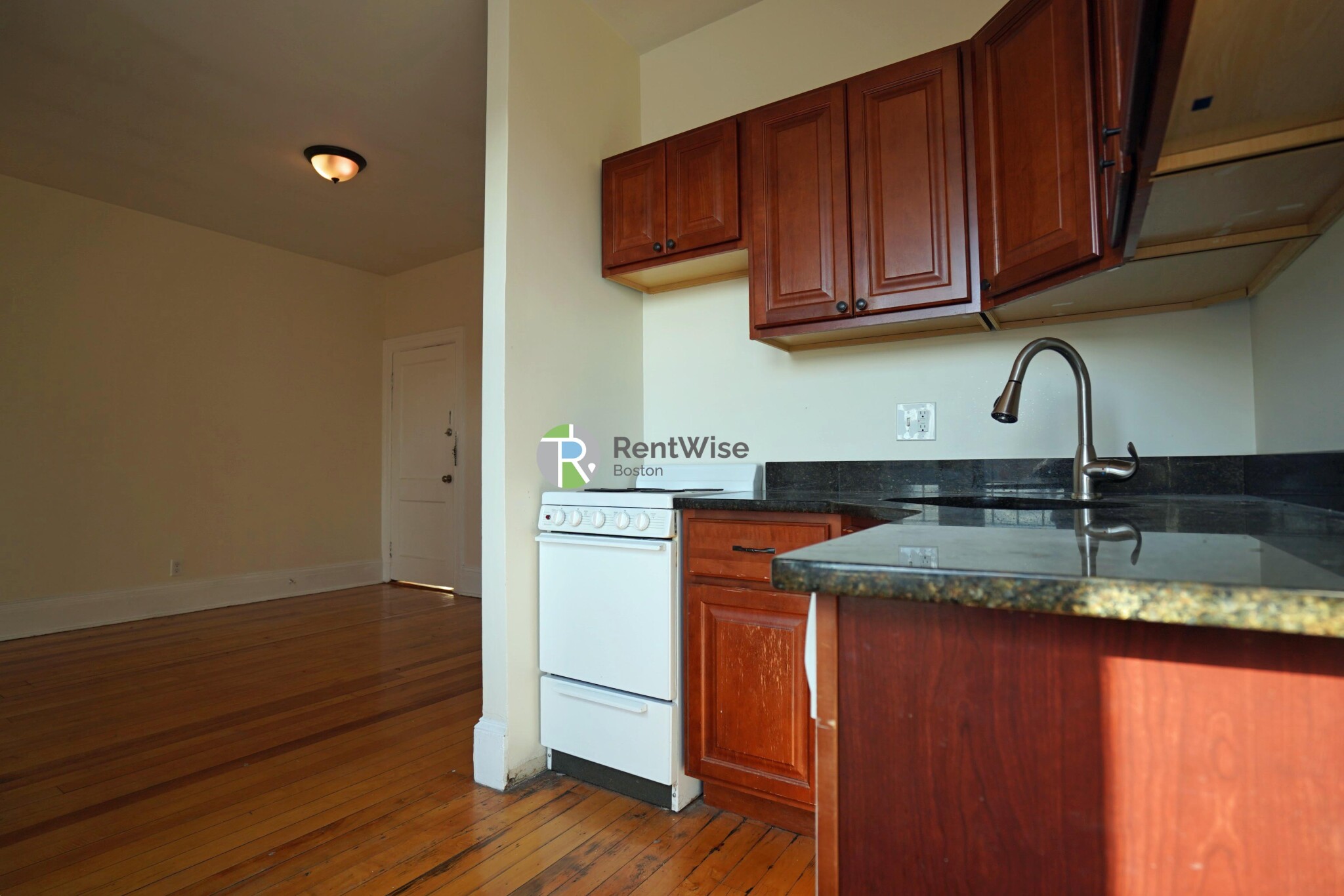 1 bed, 1 bath apartment for rent at 1216 Commonwealth Ave Unit 16, Brighton — photo 5 of 23