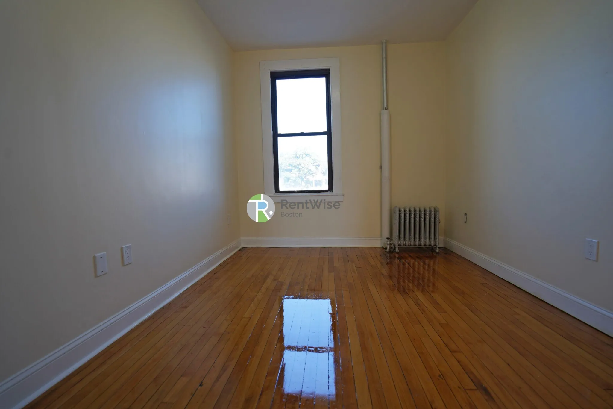 1 bed, 1 bath apartment for rent at 1216 Commonwealth Ave Unit 2, Brighton — photo 9 of 15