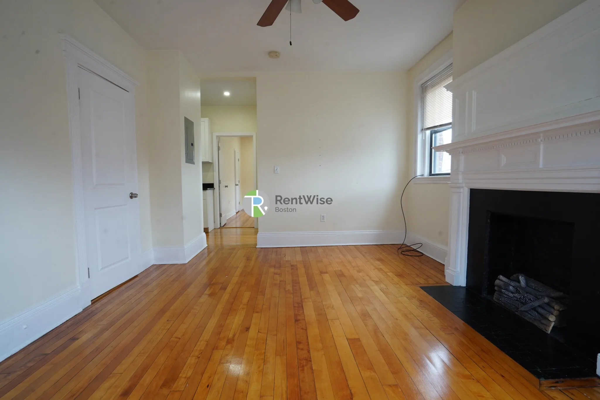 1 bed, 1 bath apartment for rent at 1218 Commonwealth Ave Unit 5, Allston — photo 11 of 22