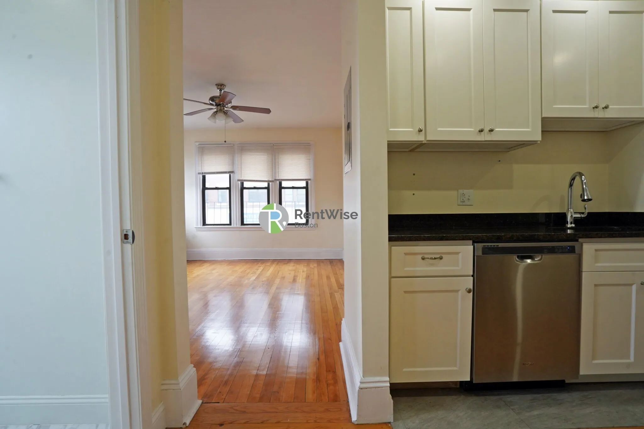 1 bed, 1 bath apartment for rent at 1218 Commonwealth Ave Unit 5, Allston — photo 12 of 22
