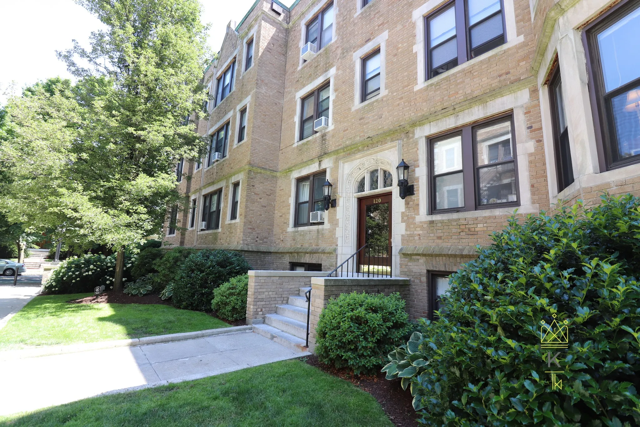 2 bed, 1 bath apartment for rent at 122 Babcock St Unit 4, North Brookline — photo 11 of 13