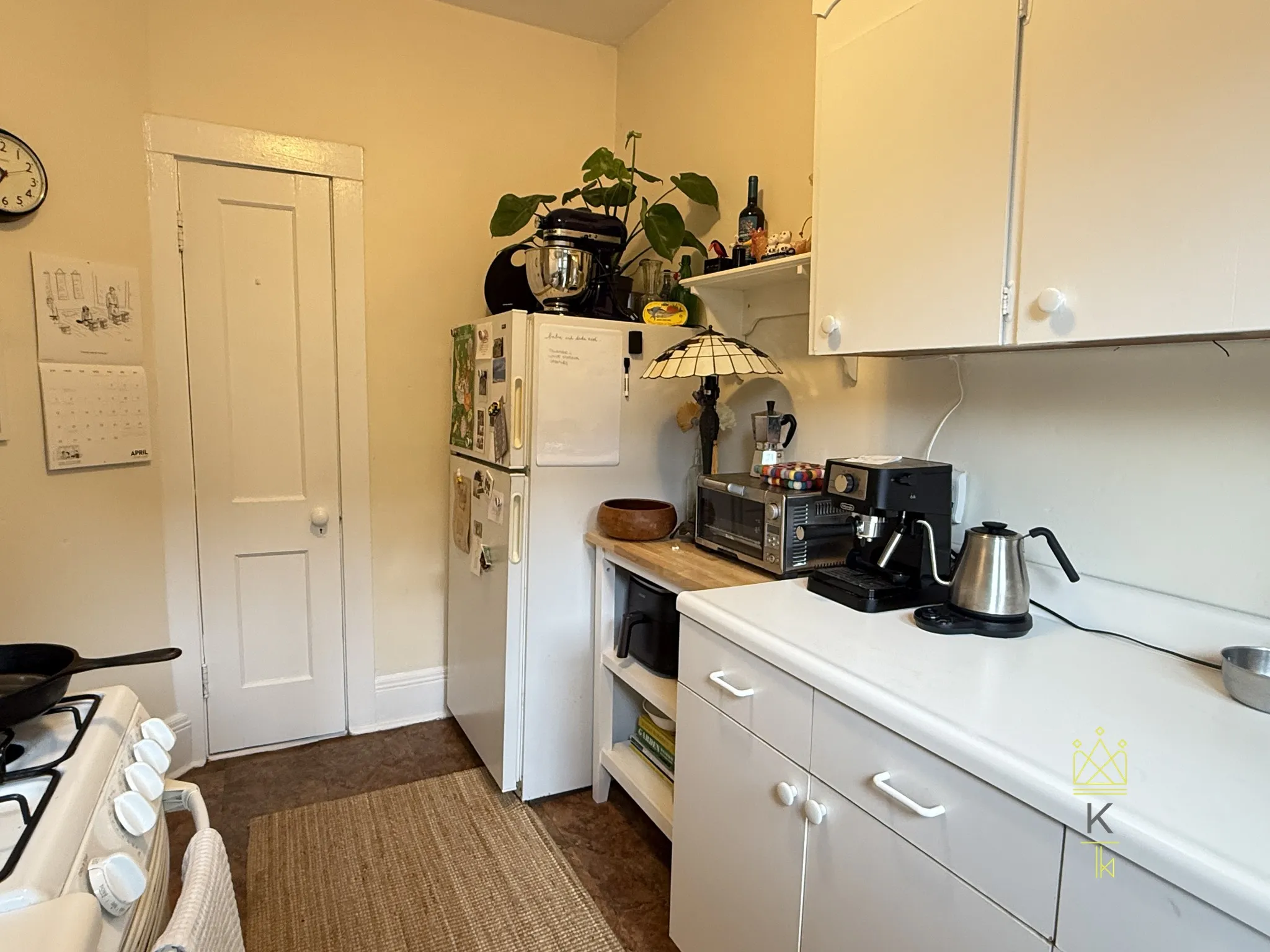 1.5 bed, 1 bath apartment for rent at 122 Babcock St Unit 4A, North Brookline — photo 4 of 12