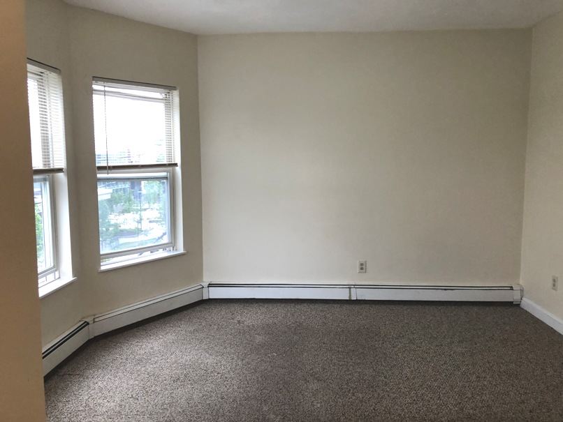 2 bed, 1 bath apartment for rent at 122 Berkshire Pl Unit 6(3A), Wellington-Harrington — photo 8 of 16