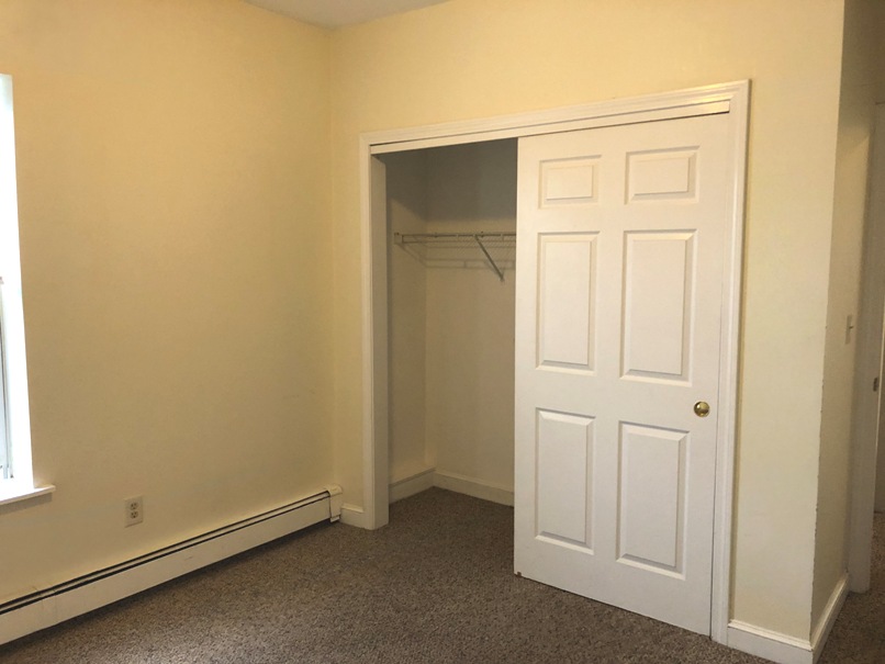 2 bed, 1 bath apartment for rent at 122 Berkshire Pl Unit 6(3A), Wellington-Harrington — photo 11 of 16